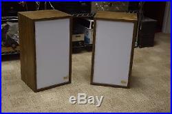 2 ACOUSTIC RESEARCH AR-2ax VINTAGE SPEAKERS