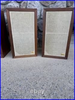 2 Acoustic Research AR-3a Speakers Clean