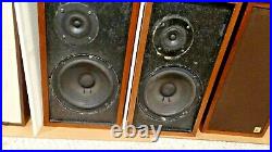 2 Pairs Of Vintage Acoustic Research Ar-4x Speakers