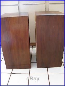 2 Vintage Ar Acoustic Research Ar-2ax Loudspeakers Speakers Oiled Walnut 1973