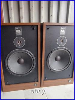 (2) Vintage Teledyne Acoustic Research Ar38s Tested And Sounds Great