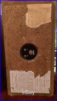 4 Acoustic Research AR-4x Speakers, Vintage HI-FI speakers 4 Acoustic Research AR-4x Speakers, Vintage HI-FI speakers