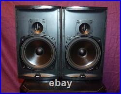 4 BOSTON ACOUSTICS SPEAKERS &1-200WATT SUB With ACOUSTIC RESEARCH CENTER SPEAKER