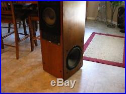 70s TELEDYNE ACOUSTIC RESEARCH AR9 SPEAKERS! AWESOME NONE NICER! ONE OWNER