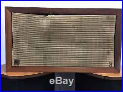 ACOUSTIC RESEARCH AR3 Vintage 1960’s Speaker Walnut RARE VG+ WORKING SEE VIDEO