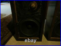 ACOUSTIC RESEARCH AR3a SPEAKERS
