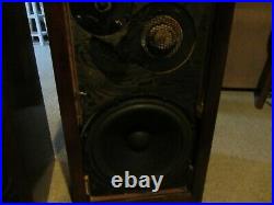 ACOUSTIC RESEARCH AR3a SPEAKERS