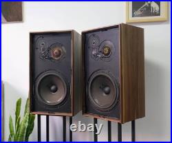 ACOUSTIC RESEARCH AR3a Speakers European Cabinets ACOUSTIC RESEARCH AR3a Speakers European Cabinets