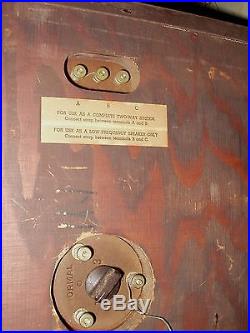 ACOUSTIC RESEARCH AR 1 SPEAKER Vintage early 60s ACOUSTIC RESEARCH AR 1 SPEAKER Vintage early 60s