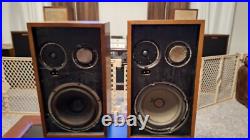 ACOUSTIC RESEARCH AR-2AX Pair SPEAKERS Sounds Great No Cover No Return