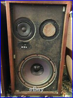 ACOUSTIC RESEARCH AR-2ax Speakers (Pair) with walnut finish