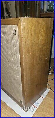 ACOUSTIC RESEARCH AR 3 SPEAKER, ONE SPEAKER ONLY RARE SERIAL No. 0524 ACOUSTIC RESEARCH AR 3 SPEAKER, ONE SPEAKER ONLY RARE SERIAL No. 0524