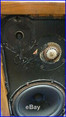 ACOUSTIC RESEARCH AR-3a SPEAKERS NICE LOOKING, GREAT SOUND 2ND PAIR