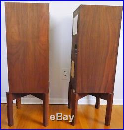 ACOUSTIC RESEARCH AR 3a SPEAKERS NICE SET! WITH LOW SERIAL #s & ALINCO WOOFERS