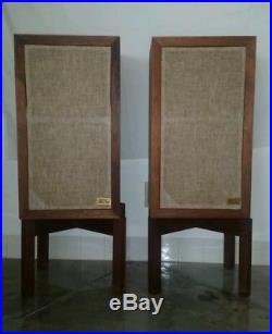 ACOUSTIC RESEARCH AR-3a SPEAKERS Oiled Walnut pair with stands