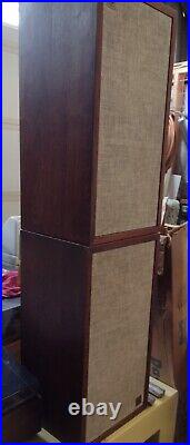 ACOUSTIC RESEARCH AR-4X Vintage Bookshelf Speakers Including Original Pamphlets