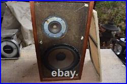 ACOUSTIC RESEARCH AR-4x single speaker (Working)