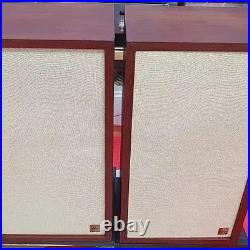 AR2AX Vintage USA Speakers Classic Acoustic Research Model
