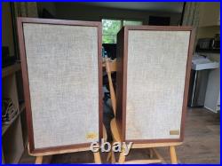 AR2ax Acoustic Research Speakers