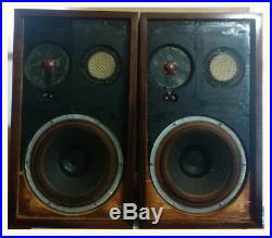 AR2ax Acoustic Research Speakers(Best early model)