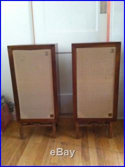 AR3 Acoustic Research Speakers Vintage Great Condition from 60s All Original