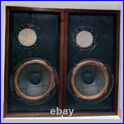 AR4 Acoustic Research Speakers Very Rare