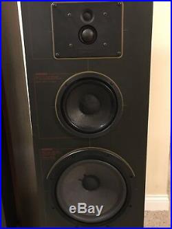 AR9LS Acoustic Research Tower Speakers