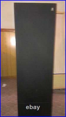 AR9LS Tower Speakers LOCAL PICK UP ONLY