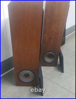 AR9 tower loudspeakers Acoustic Research Teledyne great condition made in USA