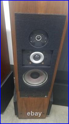 AR9 tower loudspeakers Acoustic Research Teledyne great condition made in USA