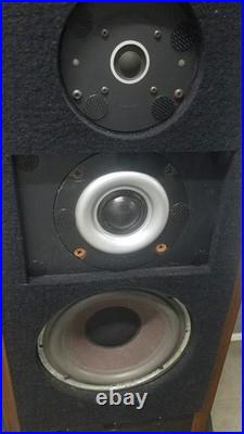AR9 tower loudspeakers Acoustic Research Teledyne great condition made in USA