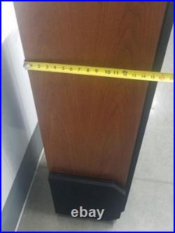 AR9 tower loudspeakers Acoustic Research Teledyne great condition made in USA