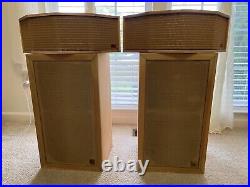 AR-1W & JansZen 1-30 Speakers