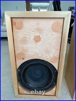 AR-1W & JansZen 1-30 Speakers