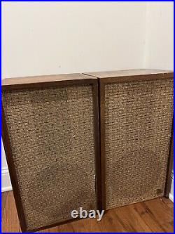 AR 2 Vintage Speakers