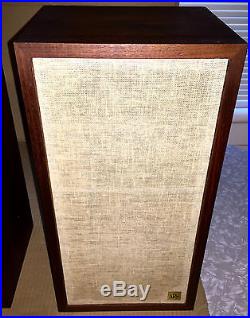 AR 4x SPEAKERS VINTAGE 1970s EXCELLENT CONDITION AUDIO-RESEARCH WALNUT WORKING