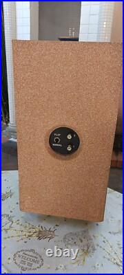 AR-4x Speakers