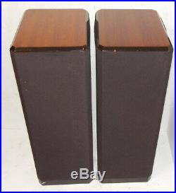 AR Acoustic Research AR94R vintage floor standing speakers
