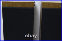 AR Acoustic Research AR-16 2-Way Large Bookshelf Stereo Speakers Vintage 1970's