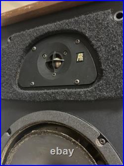 AR Acoustic Research TSW 210B Bookshelf Speakers? Made in USA? Working Read