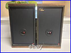 AR Acoustic Research TSW 210B Bookshelf Speakers? Made in USA? Working Read