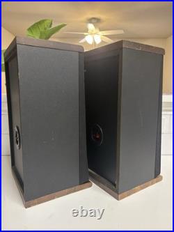 AR Acoustic Research TSW 210B Bookshelf Speakers? Made in USA? Working Read