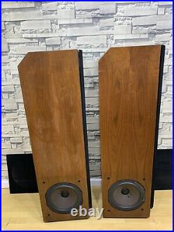 AR Speakers Acoustic Research AR9 (LOCAL PICK UP ONLY)