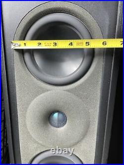 AR Speakers Acoustic Research AR9 pair of speakers black Very Good Condition