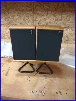 AR TSW 115p teledyne acoustic research powered bookshelf speakers WithStands. 1060