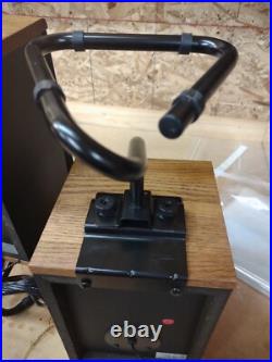 AR TSW 115p teledyne acoustic research powered bookshelf speakers WithStands. 1060