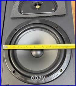 AR TSW 210 Acoustic Research TSW 210 Bookshelf 2 Way Speakers
