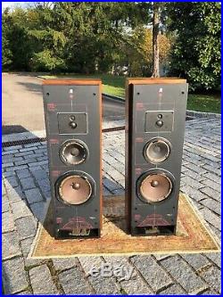 AUDIOPHILE RARE Acoustic Research AR Model 9LS Pair (2) Walnut Wood Speakers