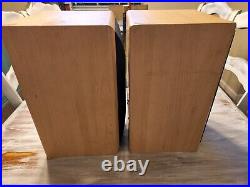 A Acoustic Research AR 206 HO Bookshelf Speakers Maple Tested