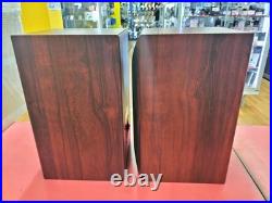 Acoustic Research 208HO Bookshelf Speakers 2-Way Bass Reflex Pair